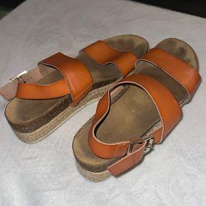 Sandals shoes